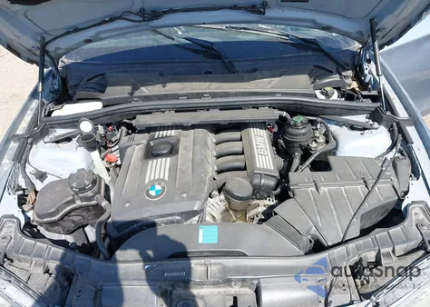 2008 BMW 128I z USA, uszkodzony, nr VIN WBAUL73558VJ74120